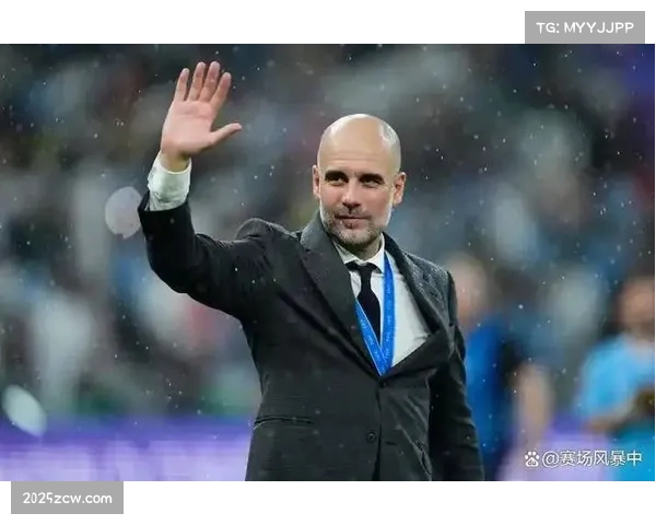 战术镜头:瓜迪奥拉场边示意球队阵型前压,要求加强前场反抢